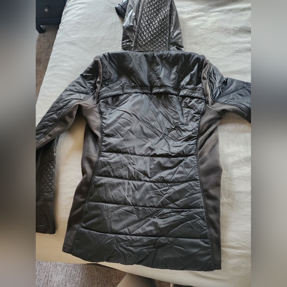 Athleta Rock Springs Jacket - Picture 6 of 9